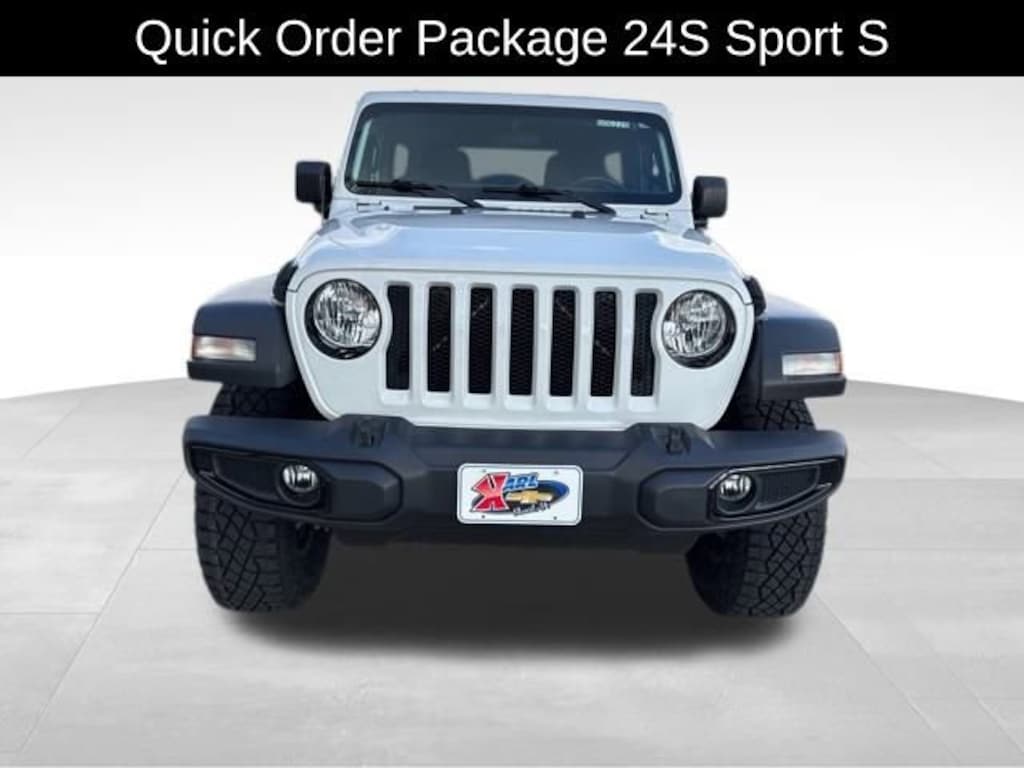 Used 2018 Jeep Wrangler Unlimited Sport S 4x4 SUV