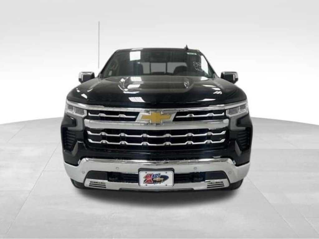 New 2026 Chevrolet Silverado 1500 LTZ Truck Crew Cab
