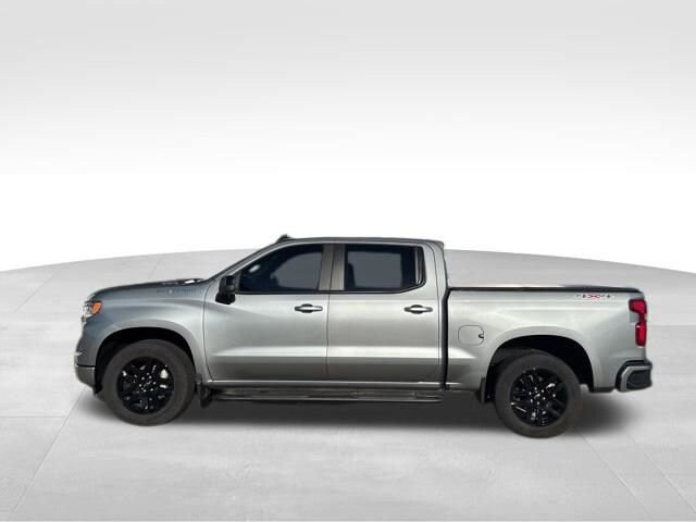 2024 Chevrolet Silverado 1500 RST photo 3