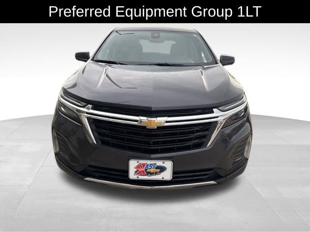 2022 Chevrolet Equinox LT photo 2