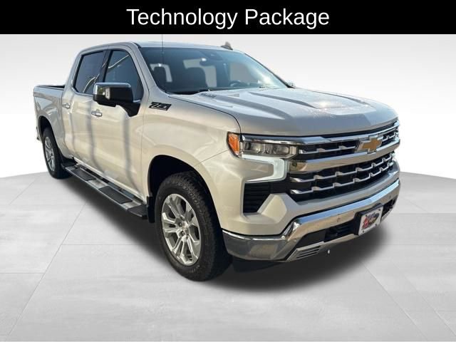 2023 Chevrolet Silverado 1500 LTZ photo 3