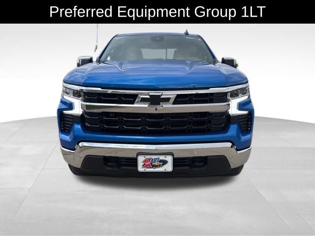2026 Chevrolet Silverado 1500 LT photo 2