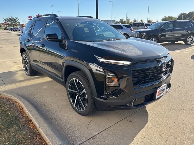 2026 Chevrolet Equinox RS photo 2