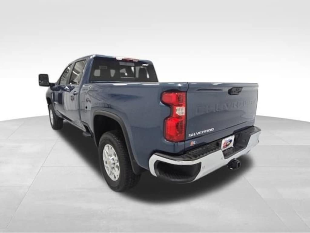 New 2026 Chevrolet Silverado 2500 HD LT Truck Crew Cab