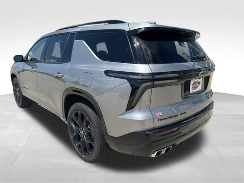 Used 2026 Chevrolet Traverse RS SUV
