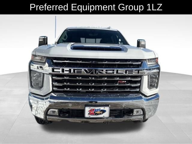 2022 Chevrolet Silverado 2500HD LTZ photo 2