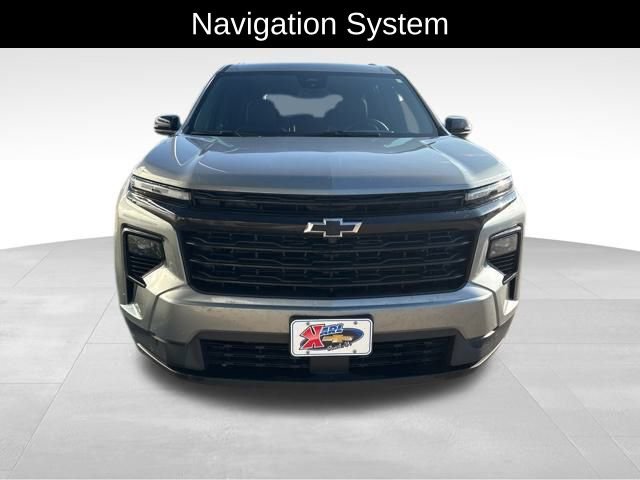 2024 Chevrolet Traverse photo 2