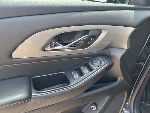 2021 Chevrolet Traverse 1LT - Photo 14