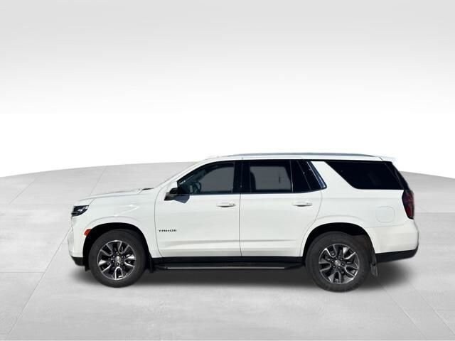 2023 Chevrolet Tahoe LT photo 2