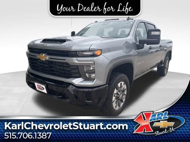2024 Chevrolet Silverado HD Custom 4WD Crew Cab Standard Box's photo