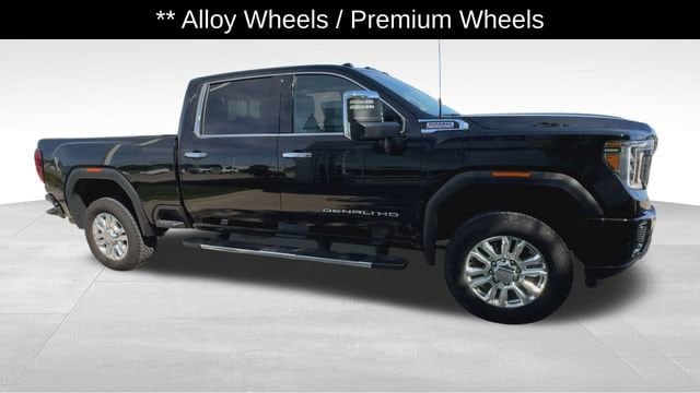 Used 2021 GMC Sierra 2500 Denali HD Denali with VIN 1GT49REY0MF176303 for sale in Stuart, IA