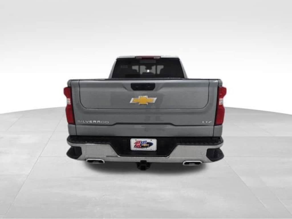 New 2026 Chevrolet Silverado 1500 LTZ Truck Crew Cab