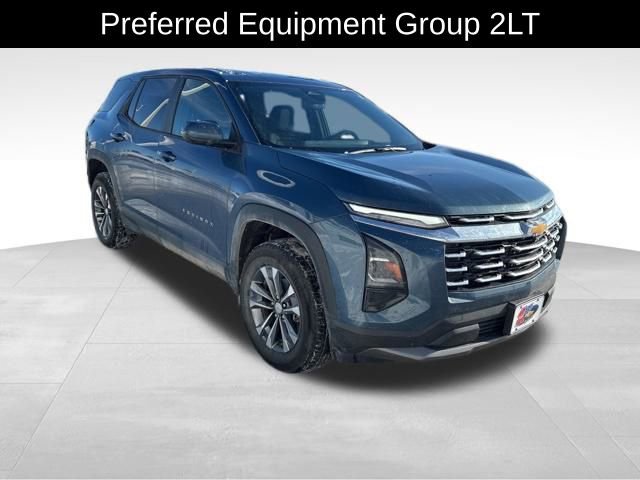 2025 Chevrolet Equinox LT photo 3