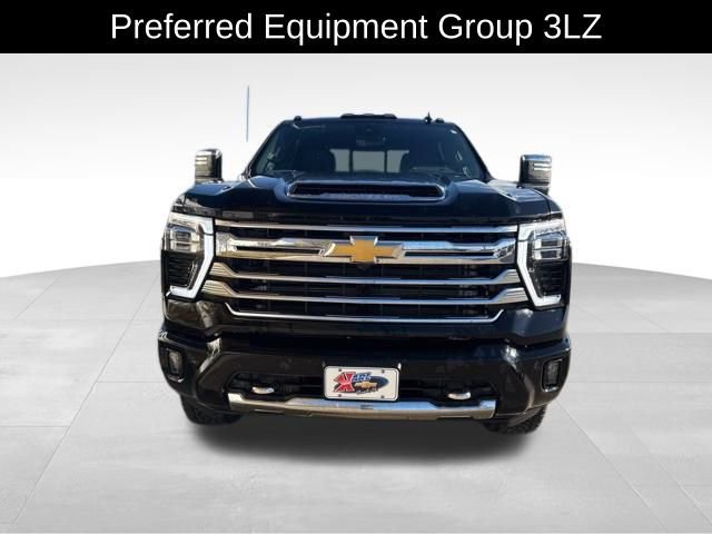 2024 Chevrolet Silverado 2500HD High Country photo 2