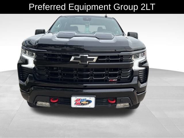 2022 Chevrolet Silverado 1500 LT Trail Boss photo 2