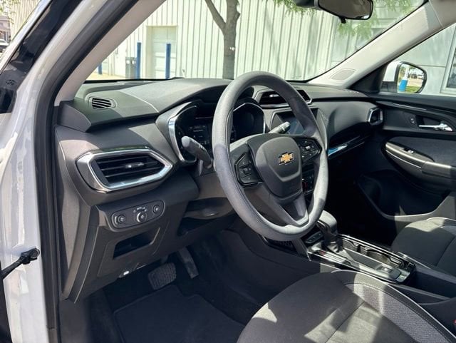 2023 Chevrolet TrailBlazer LT - Photo 8
