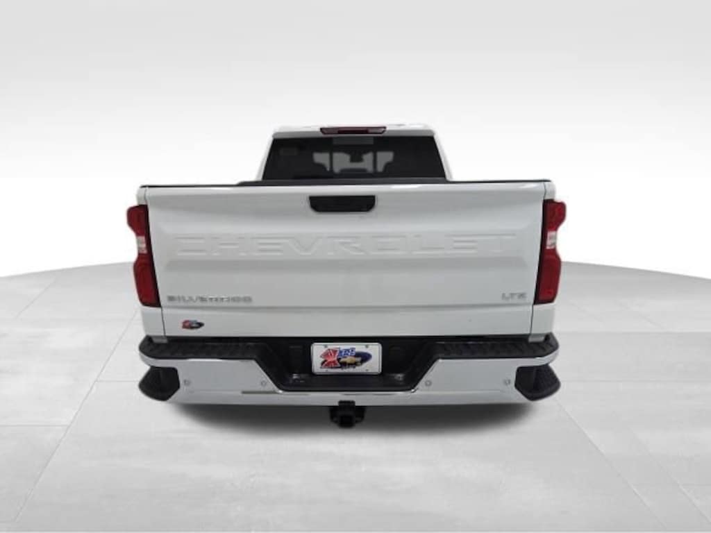 New 2026 Chevrolet Silverado 1500 LTZ Truck Crew Cab