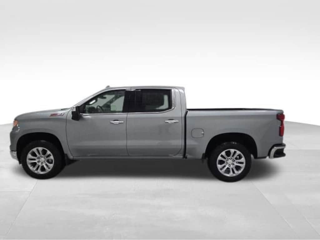 New 2026 Chevrolet Silverado 1500 LTZ Truck Crew Cab