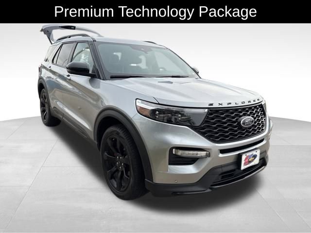 2021 Ford Explorer ST photo 3