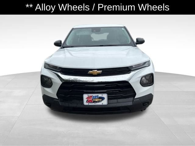 Used 2021 Chevrolet Trailblazer LS with VIN KL79MMS22MB048804 for sale in Stuart, IA