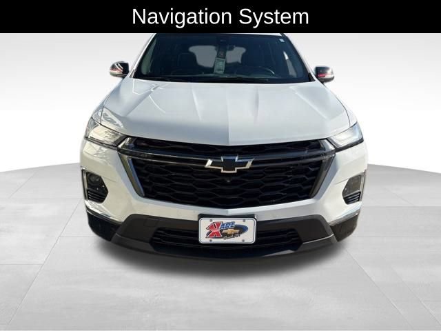 2023 Chevrolet Traverse Premier photo 2