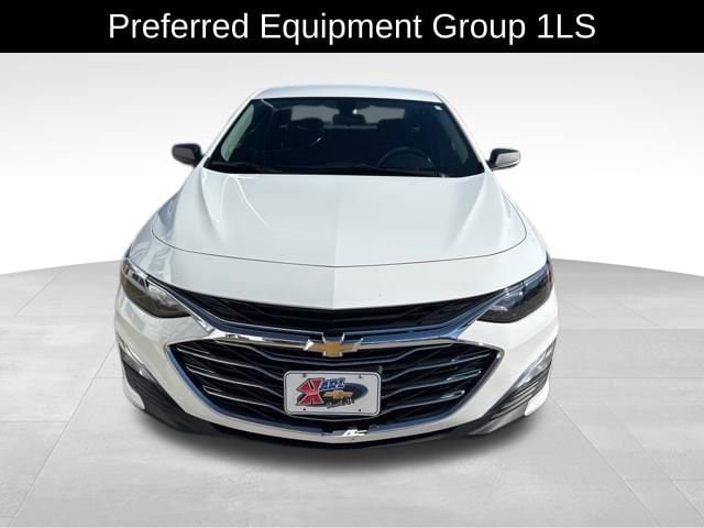 Used 2022 Chevrolet Malibu 1LS with VIN 1G1ZB5ST9NF207182 for sale in Stuart, IA