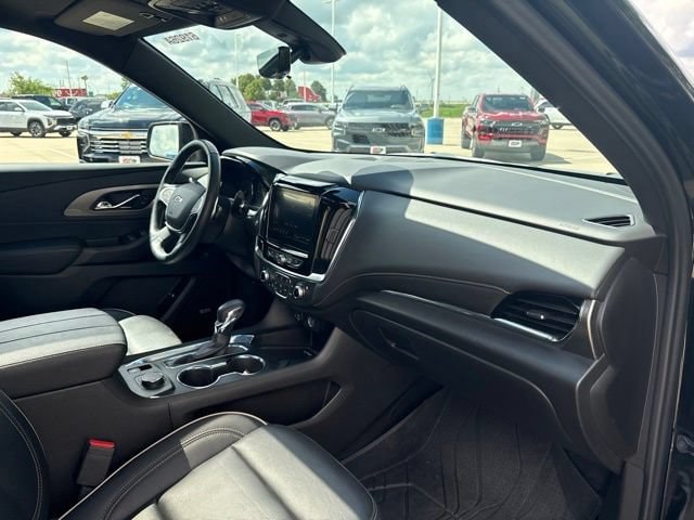 2023 Chevrolet Traverse Premier - Photo 25