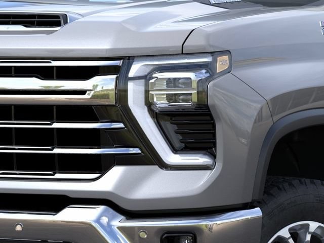 2026 Chevrolet Silverado 2500 HD LTZ - Photo 10