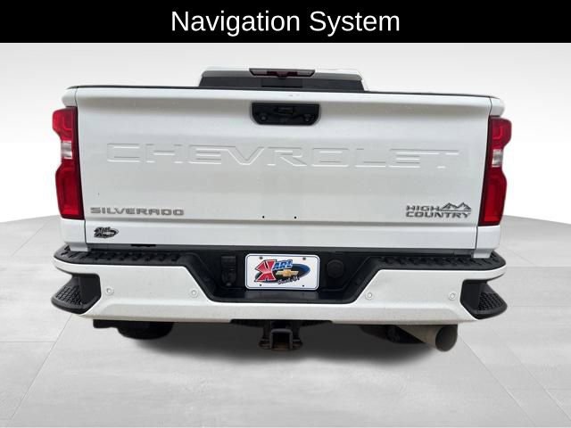 2021 Chevrolet Silverado 2500HD High Country photo 2