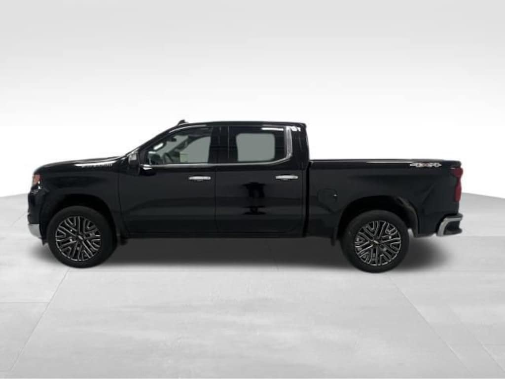 New 2026 Chevrolet Silverado 1500 LTZ Truck Crew Cab