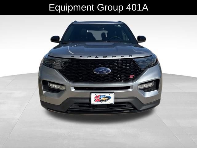 2021 Ford Explorer ST photo 2