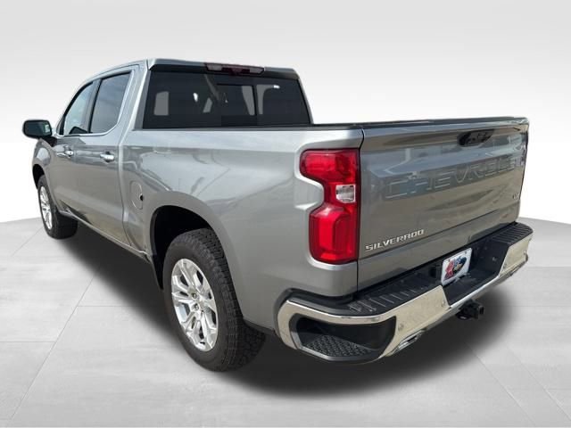 2023 Chevrolet Silverado 1500 LTZ photo 3