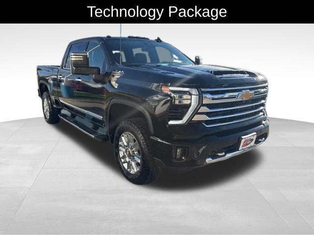 2024 Chevrolet Silverado 2500HD High Country photo 3