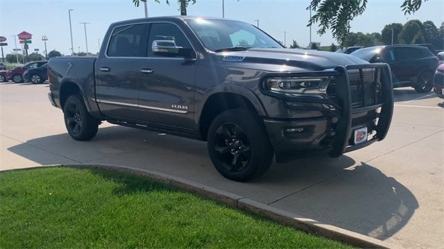 Used 2022 RAM Ram 1500 Pickup Limited with VIN 1C6SRFHT3NN363989 for sale in Stuart, IA