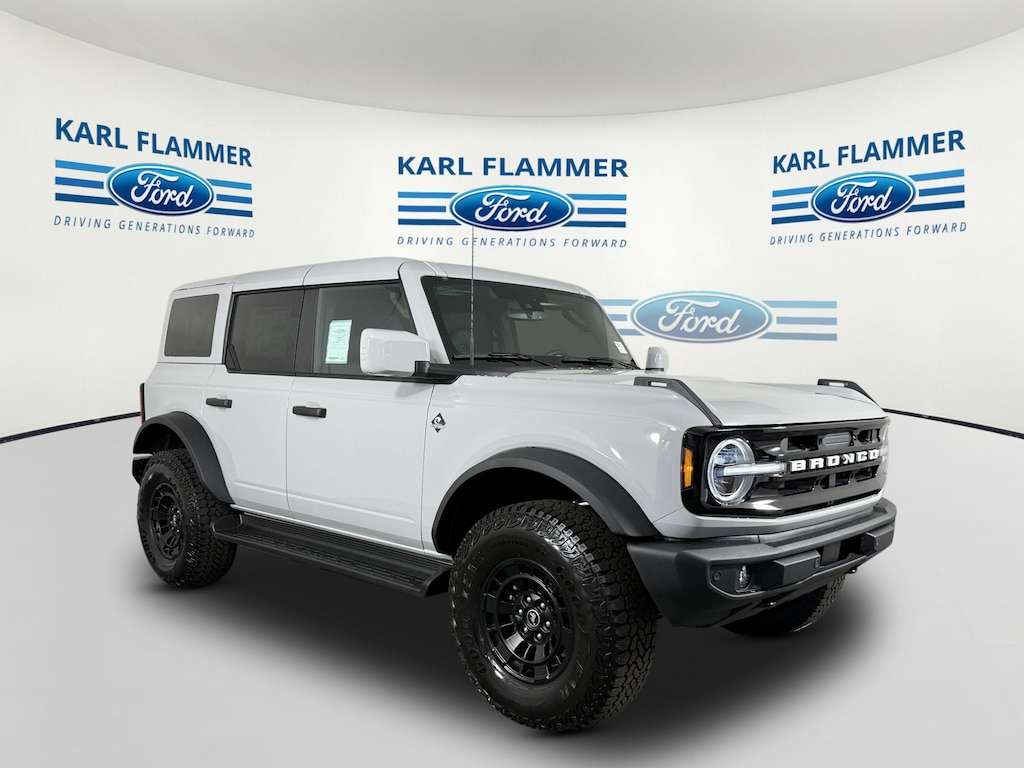 New 2026 Ford Bronco Outer Banks SUV