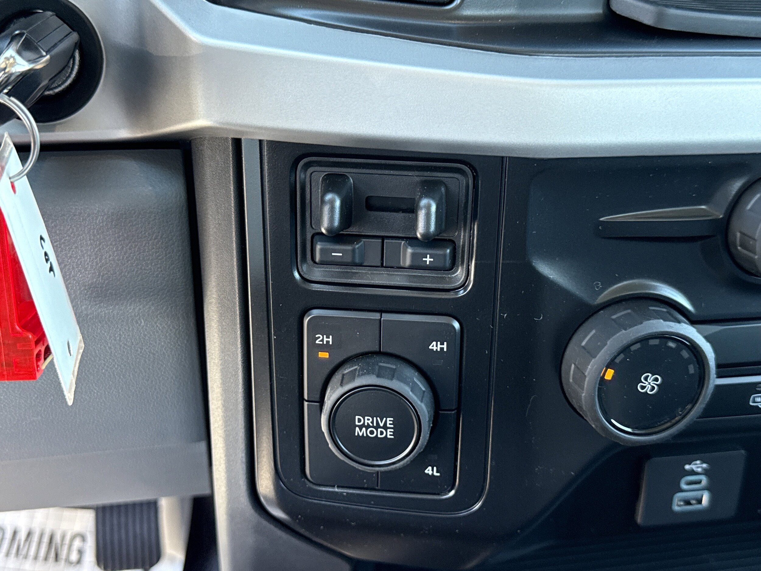 2026 Ford F-550 Super Duty Chassis Cab XL - Photo 21