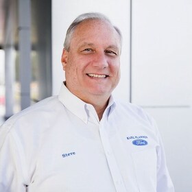 Staff member Steve Iacuone <br>Director of Finance & Insurance from 002bfcd63568