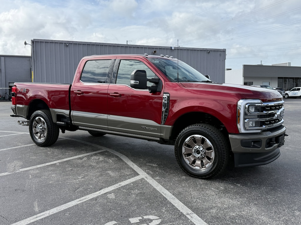 New 2026 Ford Super Duty F-350 SRW King Ranch Truck Crew Cab