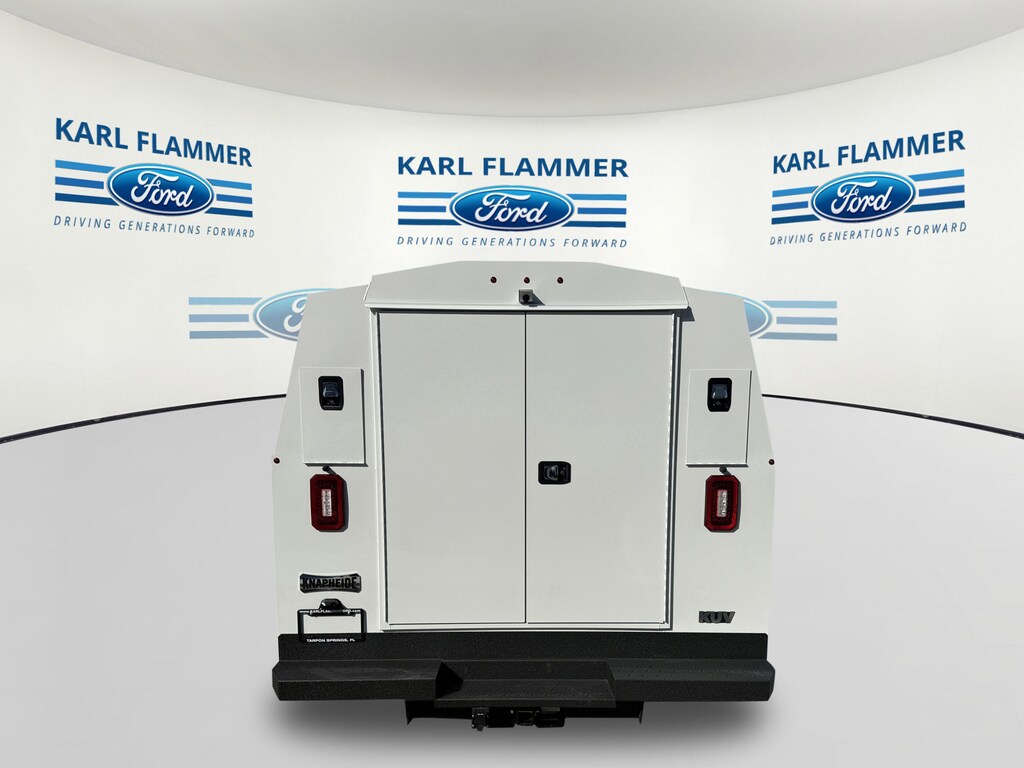 New 2026 Ford E-Series Cutaway E-450 DRW 158 WB Truck