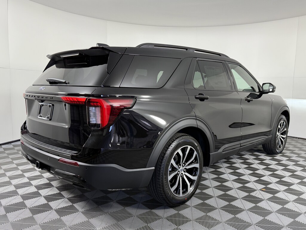 New 2026 Ford Explorer ST-Line SUV