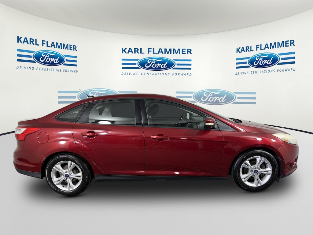 Used 2014 Ford Focus SE Sedan
