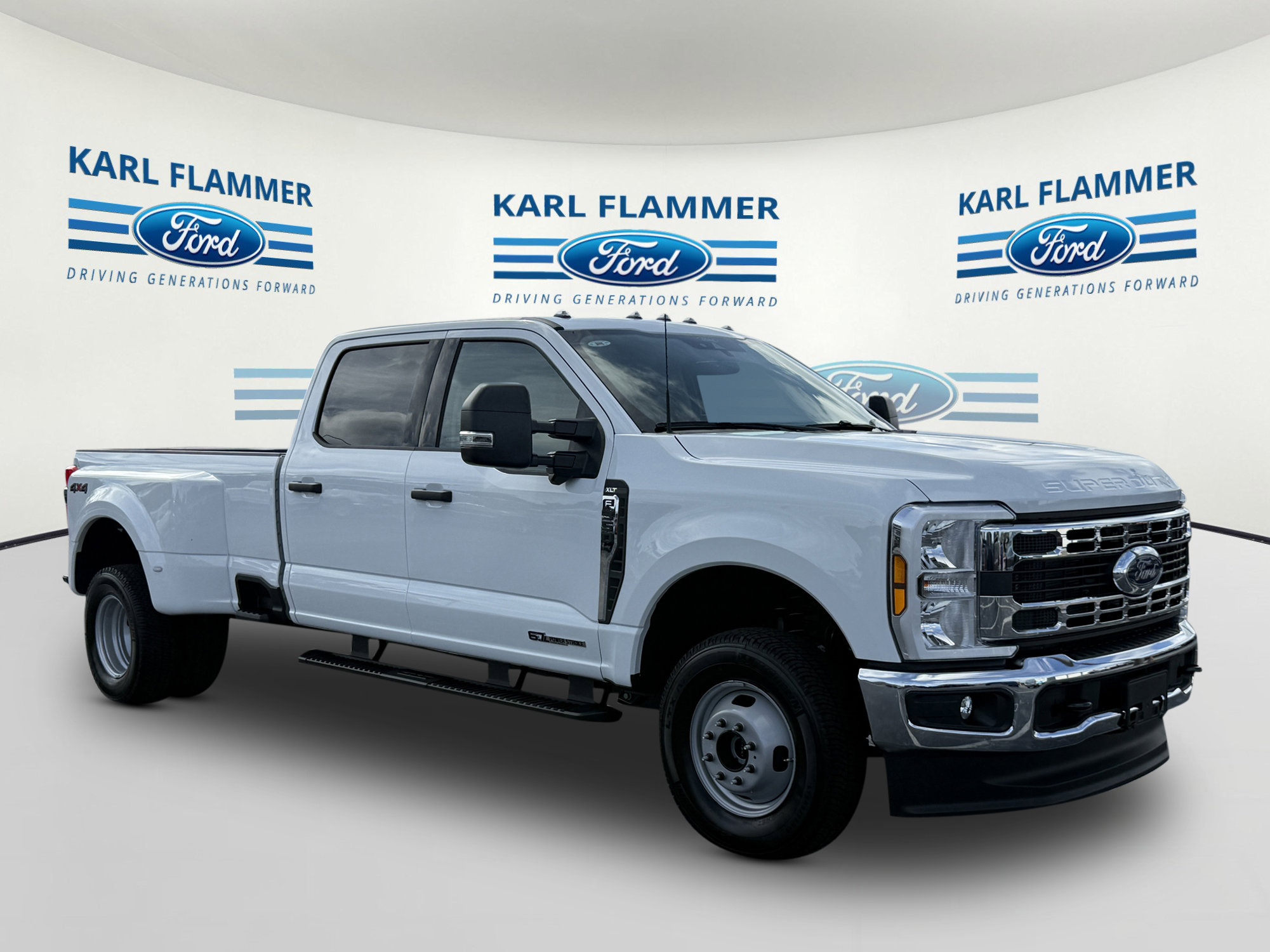  Ford Super Duty F-350 DRW