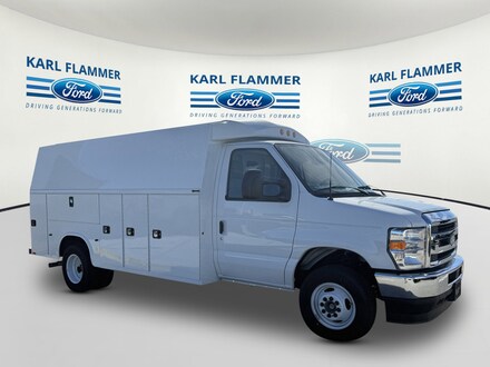 2026 Ford E-Series Cutaway XL Truck