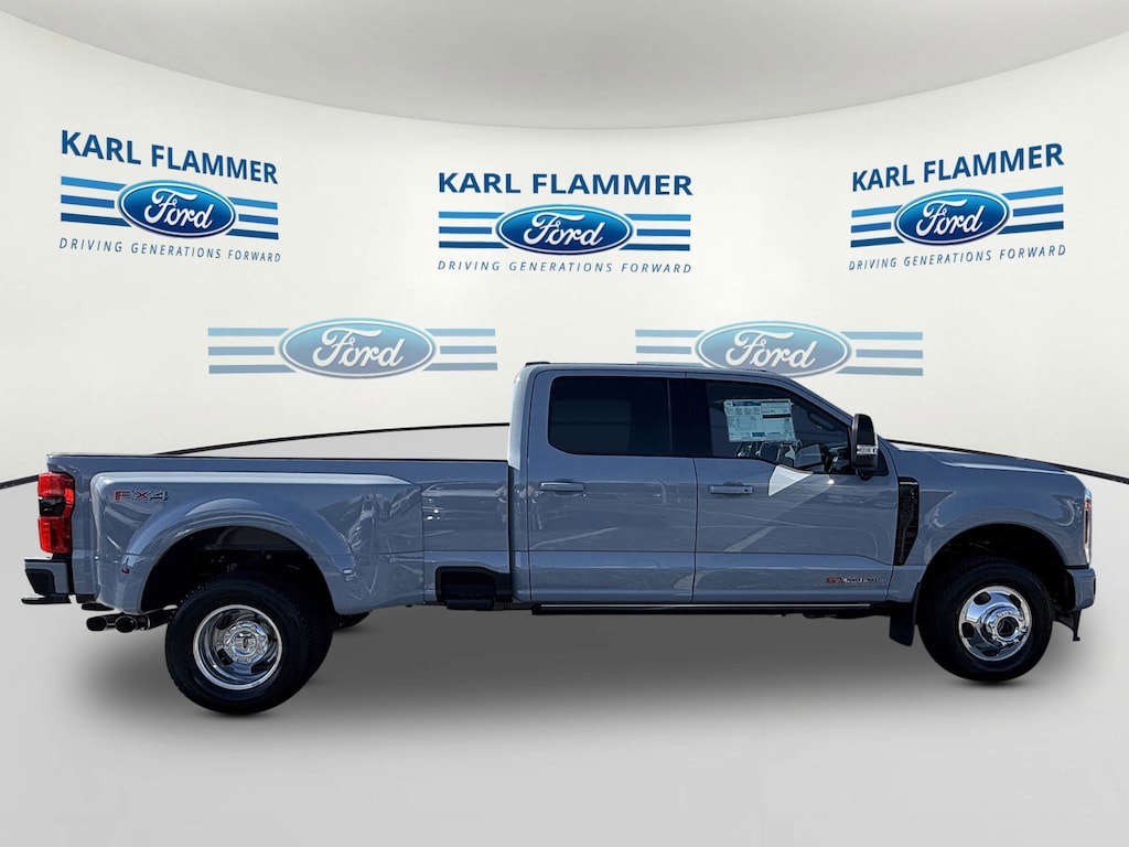New 2026 Ford Super Duty F-350 DRW Platinum Truck Crew Cab