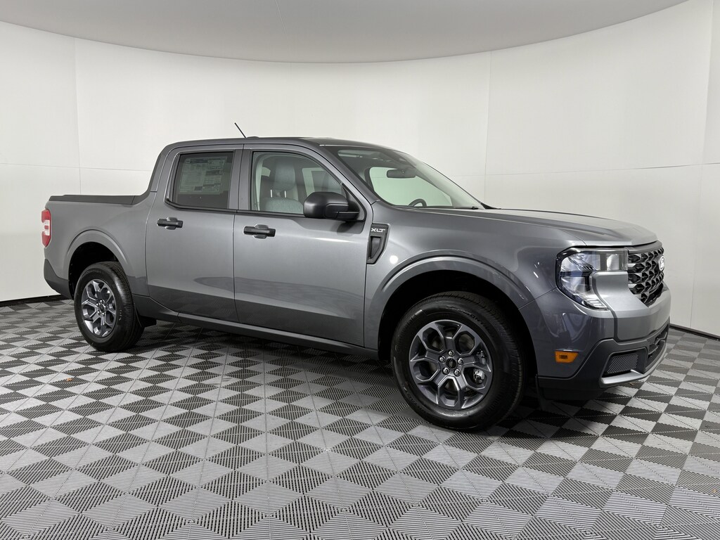 New 2025 Ford Maverick XLT Truck SuperCrew