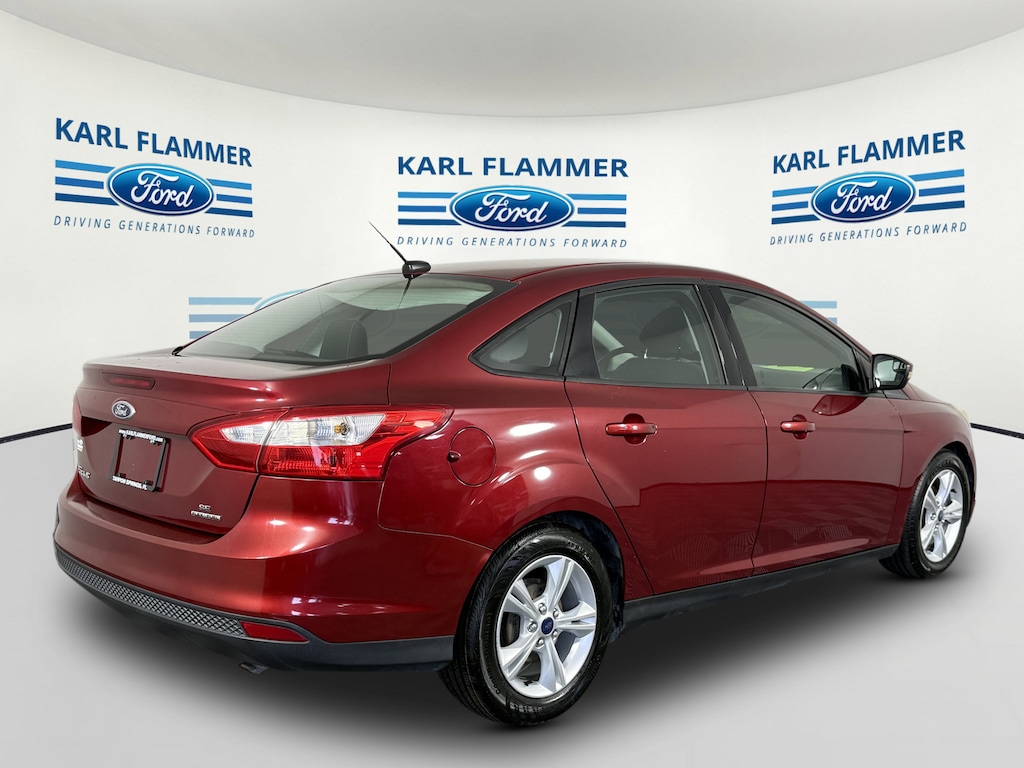 Used 2014 Ford Focus SE Sedan