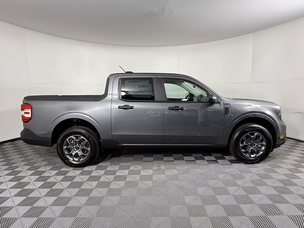 New 2025 Ford Maverick XLT Truck SuperCrew