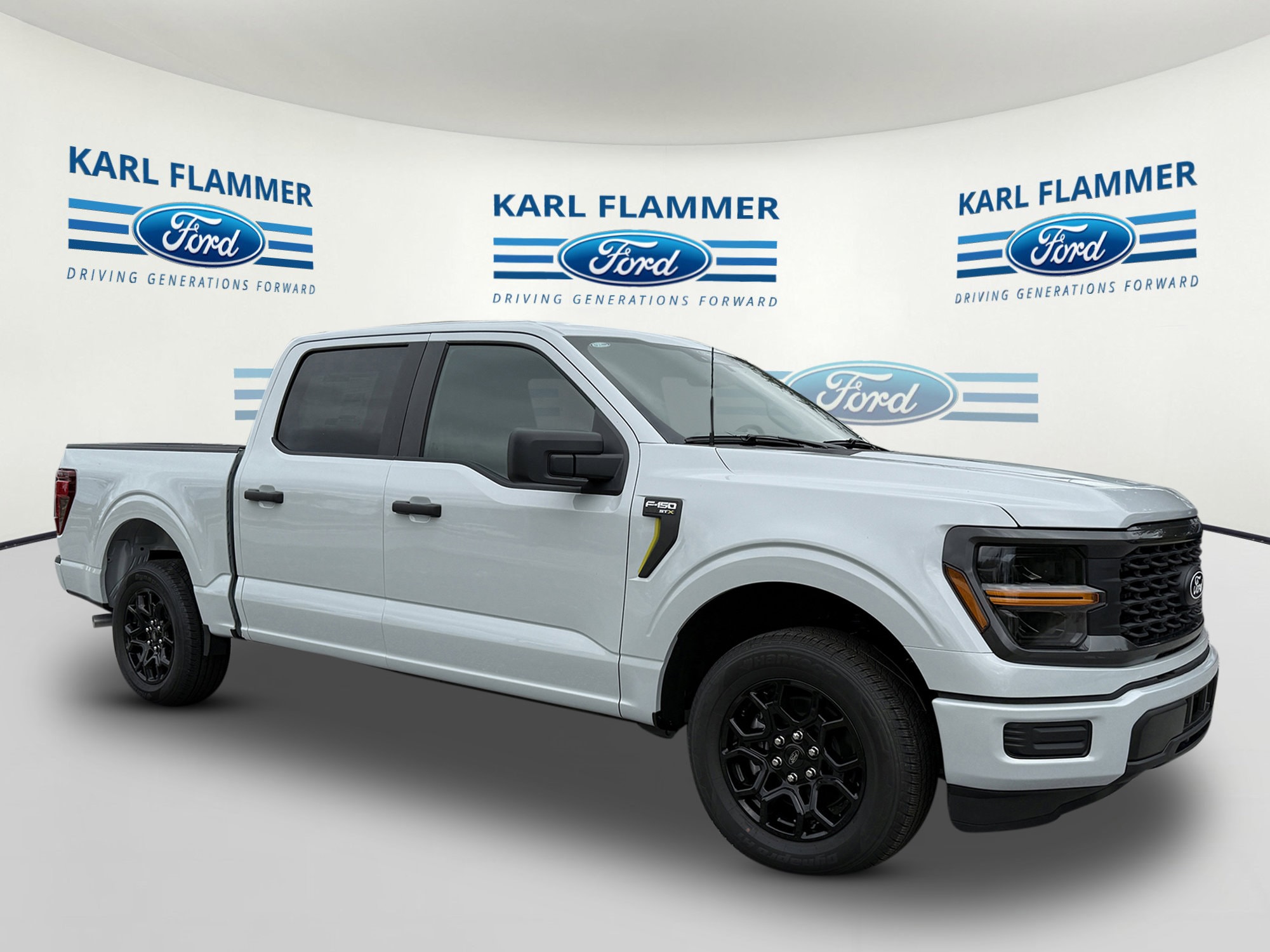 2025 Ford F-150 Truck SuperCrew Cab 