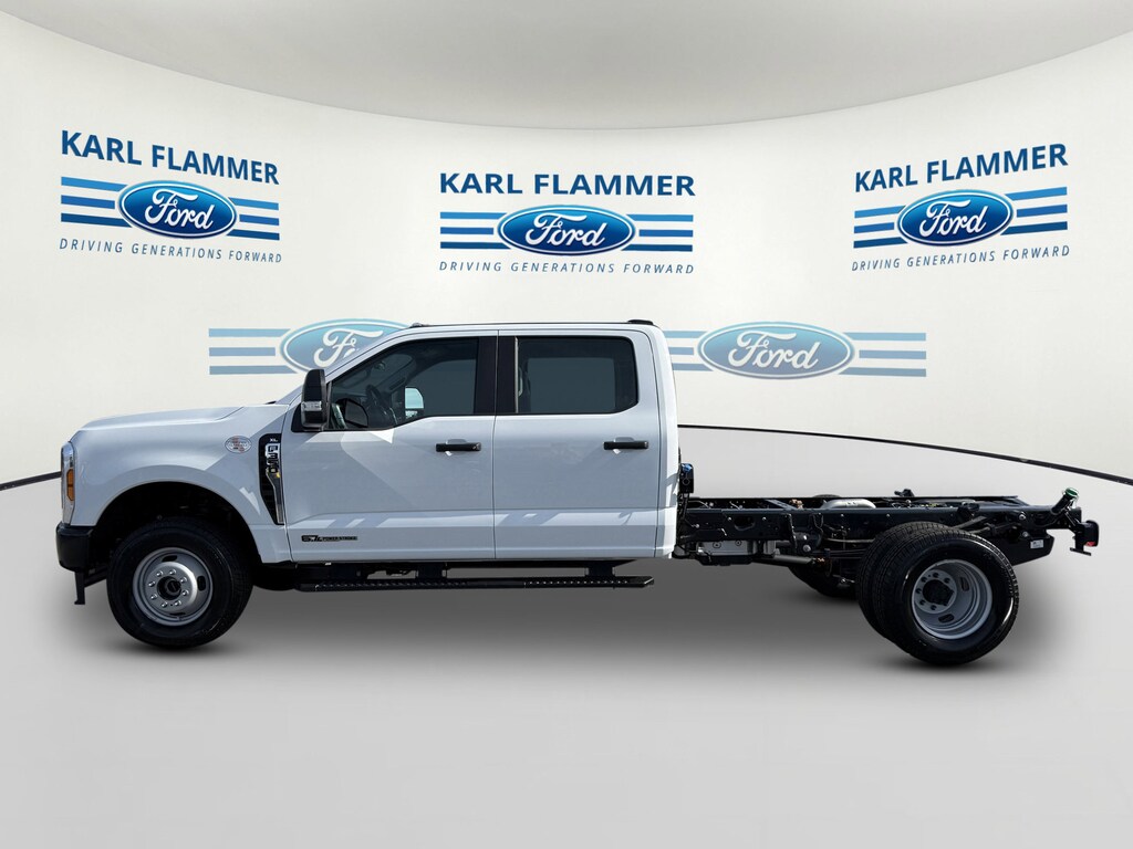 New 2026 Ford Super Duty F-350 DRW XL Truck Crew Cab