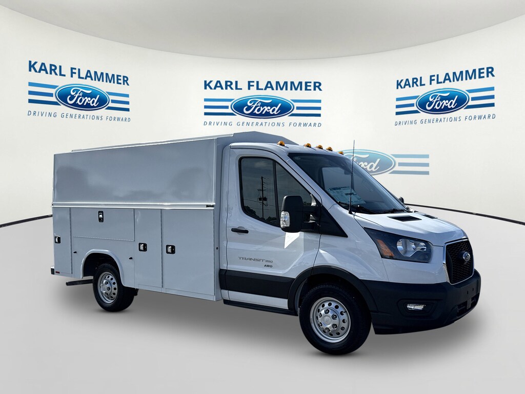 New 2025 Ford Transit Cutaway T-350 AWD SRW 138 WB 9500 GVWR Truck